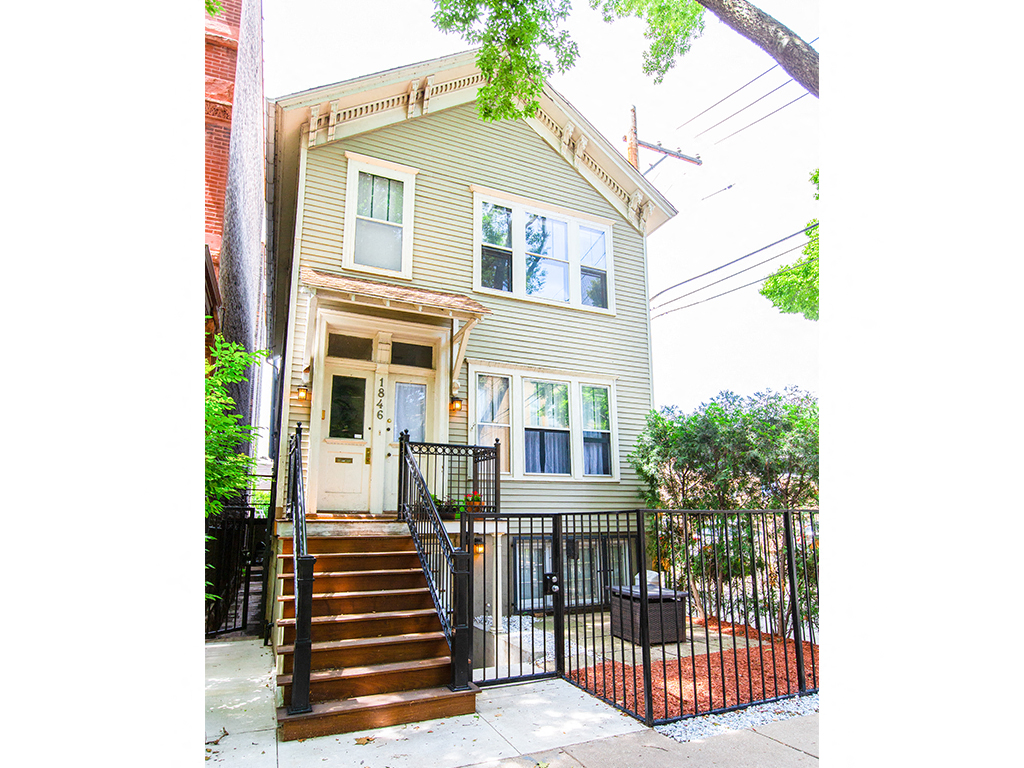 1846 N. Orleans St. 1846 N. Orleans St., Chicago, IL 60614 Old Town Triangle - Leasing by Cross Street